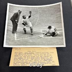 1950 Type 1 Photograph YOGI BERRA Catcher IRV NOREN New York Yankee Stadium