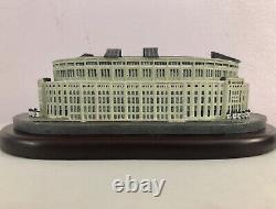 1998 MLB New York Yankees Porcelain Stadium (Replica) Danbury Mint NEW