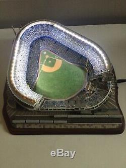 2003 Danbury Mint Yankee Stadium Replica w LIGHTS New York Yankees Lighted Model