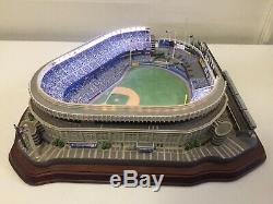 2003 Danbury Mint Yankee Stadium Replica w LIGHTS New York Yankees Lighted Model