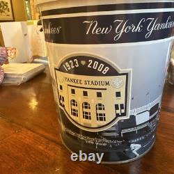 2008 New York Yankees Stadium Last Home Game Popcorn bucket