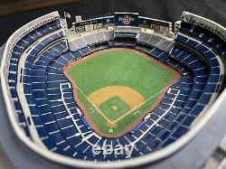 2009 New York Yankee Stadium Opening Day Limited Edition Danbury Mint Lights NEW