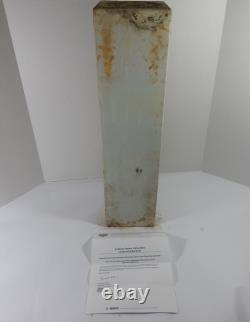 2019 Kansas City Royal New York Yankees Game Used Pitchers Rubber Stadium Apr 21