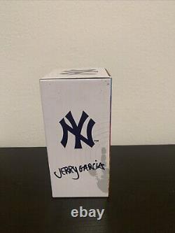 2022 Jerry Garcia-New York Yankees-Bobblehead (GRATEFUL DEAD) SGA-Limited 1500