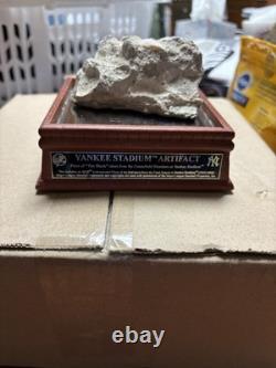 Authentic Old Yankee Stadium Artifact Black +Case MLB Steiner COA