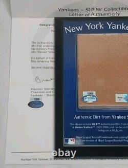 Authentic Yankee Stadium Dirt 2008 Final Season Steiner COA