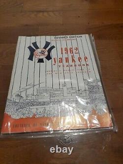 Beautiful ORIGINAL 1962 New York Yankees Stadium World Championship YEARBOOK