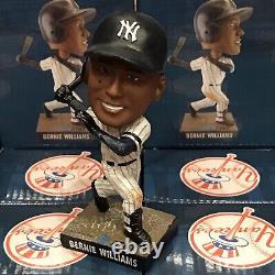 Bernie Williams & Tino Martinez New York Yankees Bobblehead Statue Figurine SGA