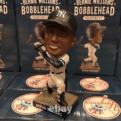 Bernie Williams & Tino Martinez New York Yankees Bobblehead Statue Figurine SGA