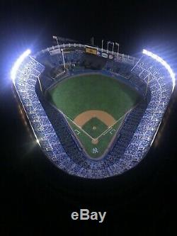 Danbury Mint Deluxe Night Game At Yankee Stadium Lit Replica Statue New York