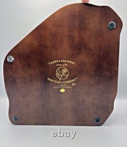 Danbury Mint NY Yankees Stadium Replica Model MLB 2003 Pre Owned FREE SHIPPING