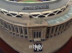 Danbury Mint New York Yankees Opening Day Lighted Stadium