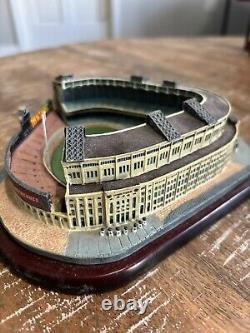 Danbury Mint Old Yankee Stadium Baseball Replica New York Yankees MIB