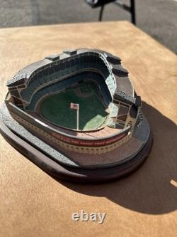 Danbury Mint Old Yankee Stadium Replica Model Baseball MLB New York Yankees
