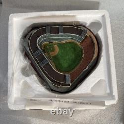 Danbury Mint Stadium Replica Yankees Stadium New York Yankees Coa