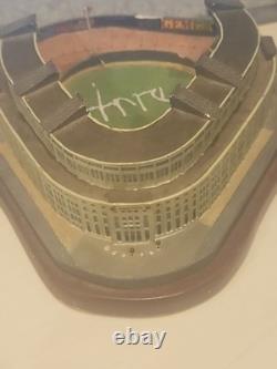 Dave winfield signed new york yankees yankee stadium dabury mint replica auto
