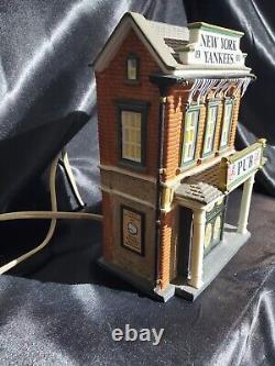 Dept 56 New York Yankees Stadium- Yankees Pub -Yankees Souvenir Shop