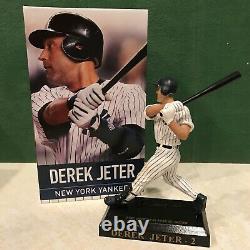 Derek Jeter Final Season Retirement NY Yankees SGA 2014 Statue Figurine NIB