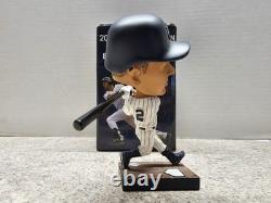 Derek Jeter New York Yankees MLB 2013 SGA Bobblehead NIB
