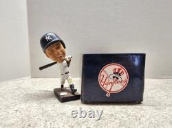Derek Jeter New York Yankees MLB 2013 SGA Bobblehead NIB
