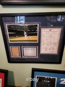 Derek Jeter Yankee Stadium Dirt From Home Plate, With Letter Of Authenticity
