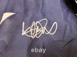 Ichiro Suzuki Autographed 2009 WS Bunting Yankees Stadium 106897
