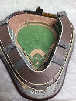 LOT Danbury Mint 2x Yankees Stadium Replica Baseball Legends Are Made + Mini