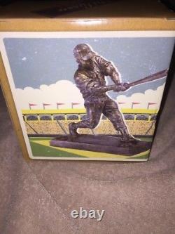 Mickey Mantle Statue Yankee Stadium Give-Away