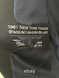 Mitchell And Ness New York Yankees 1961 Stadium Usher Jacket L/Xl