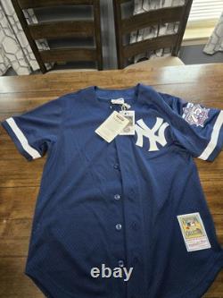 Mitchell &Ness New York Yankees Stadium 75th Anniversary Jersey Size Medium
