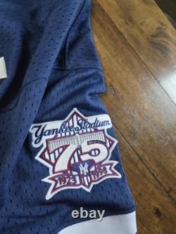 Mitchell &Ness New York Yankees Stadium 75th Anniversary Jersey Size Medium