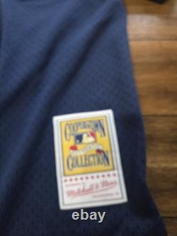 Mitchell &Ness New York Yankees Stadium 75th Anniversary Jersey Size Medium