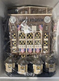 NEW Department 56 Yankee Stadium Christmas In The City Series New York 56.58923