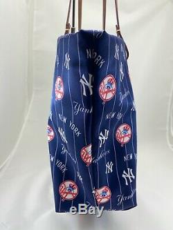 NWT Dooney & Bourke MLB New York Yankees Addison Tote & Stadium Wristlet $348