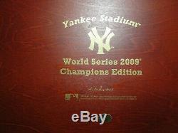 New Danbury Mint 2009 World Series Champions New York Yankees Lighted Stadium