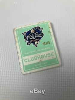 New York Mets New York Yankees 2000 World Series Shea Stadium Clubhouse Badge