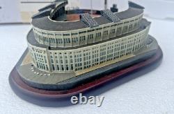 New York Yankees 2005 Yankee Stadium Danbury Mint Stadium Replica