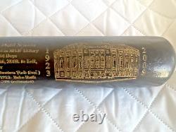 New York Yankees 2008 Final Season Yankee Stadium Louisville Slugger Bat & Balls