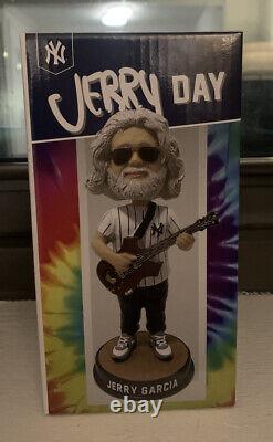 New York Yankees Jerry Garcia Bobblehead 2022 Sga In Hand Grateful Dead Nib