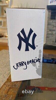 New York Yankees Jerry Garcia Bobblehead Jerry Day Grateful Dead NIB SGA 80 BDAY