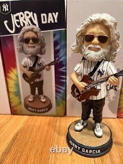 New York Yankees Jerry Garcia Guitar Bobblehead SGA Grateful Dead Band Music