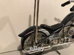 New York Yankees Nyy Mlb Hamilton 2010 Yankee Stadium Chopper Motorcycle Rare