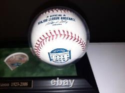 New York Yankees Old Stadium Final Season Dirt & 2 Baseballs Authentic #740/5000