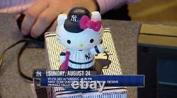 New York Yankees SGA 8/24/2014 Japan Hello Kitty Bobblehead Lmtd Edition Kids