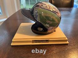 New York Yankees Stadium Helmet 2004 With Stand-Danbury Mint-READ