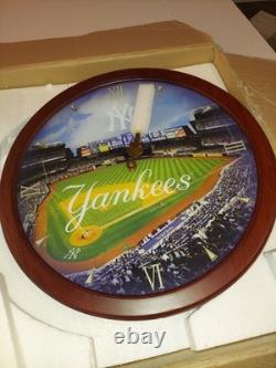New York Yankees Stadium Stained Glass Round Wall Clock, Analog limited edition