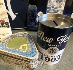 New York Yankees Vintage & Collectible Lot