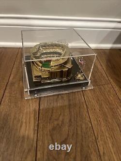 New York Yankees Westbrook Sports Classics Brand New New Stadium Memorabilia