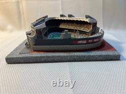 Old New York Yankees Stadium Collectors Guild Platinum Stadium Replica #2146