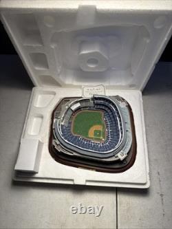 Opening Day at Yankees New Stadium Danbury Mint 2009 Lighted Limited To 5000